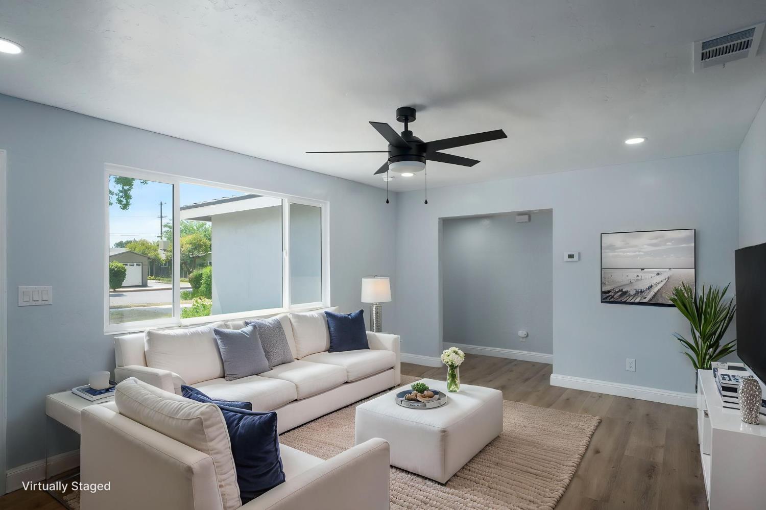 2719 E Norwich Ave, Fresno, CA 93726