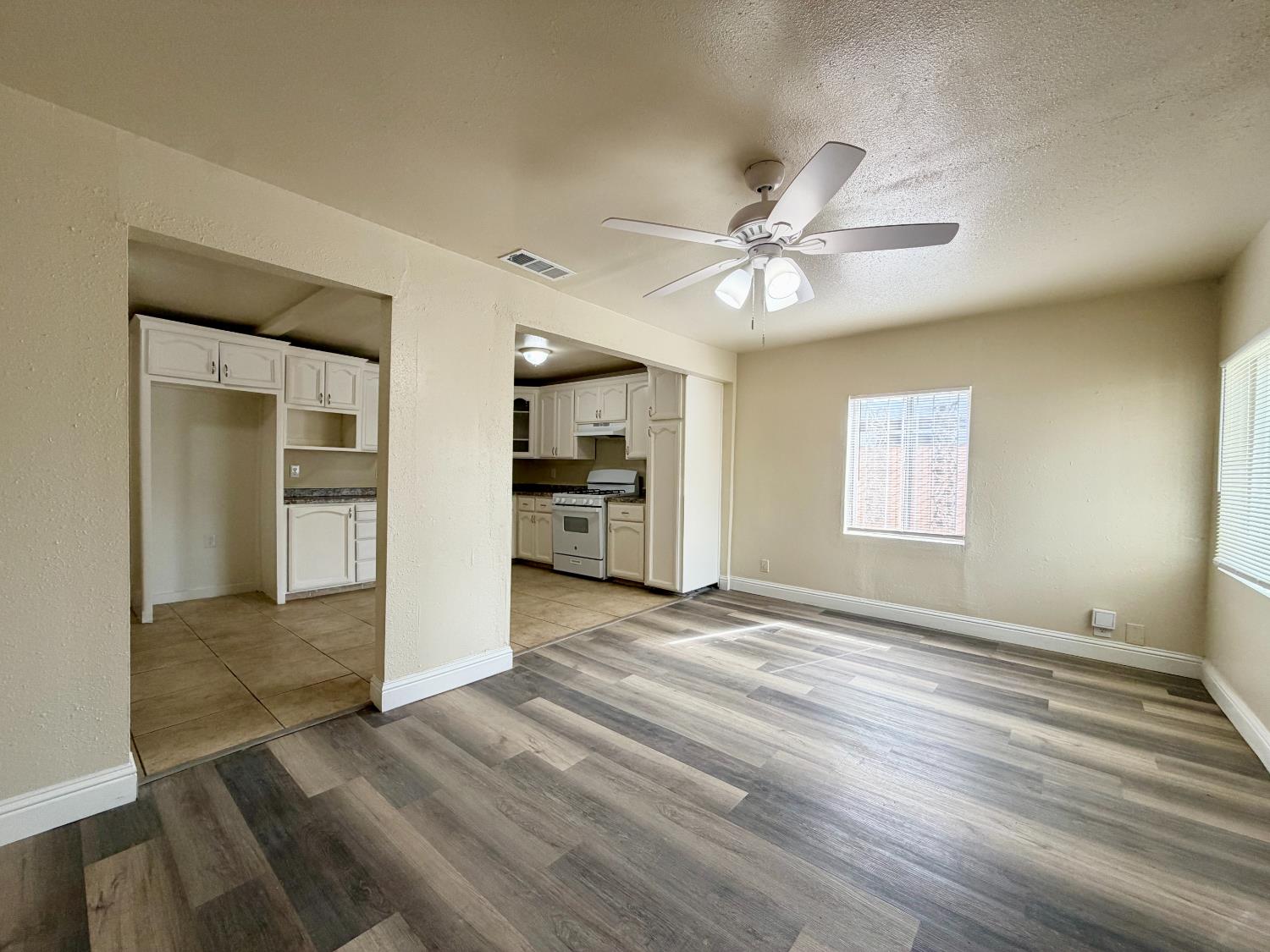 28853 Avenue 13 1/4, Madera, CA 93638
