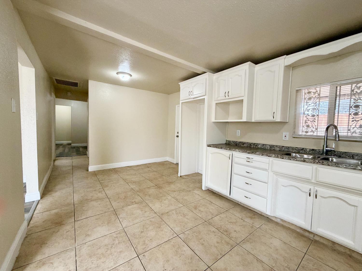 28853 Avenue 13 1/4, Madera, CA 93638