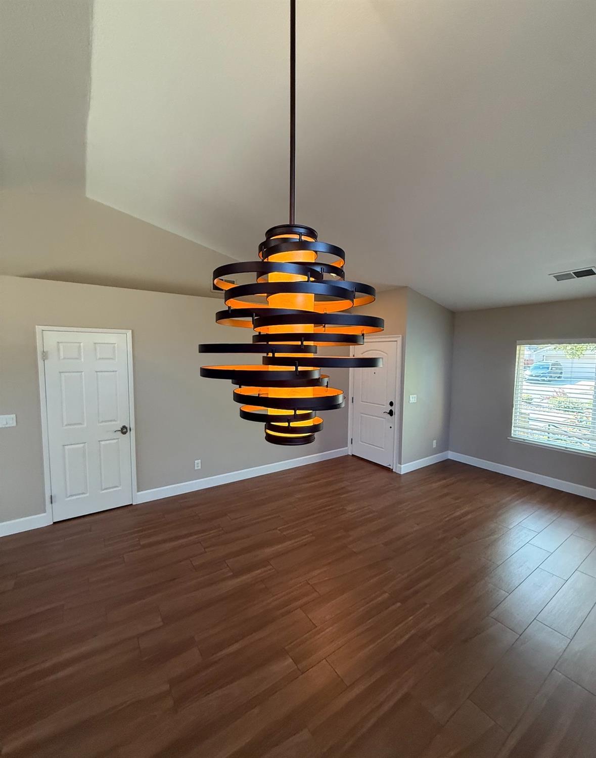 2368 E El Paso Ave, Fresno, CA 93720