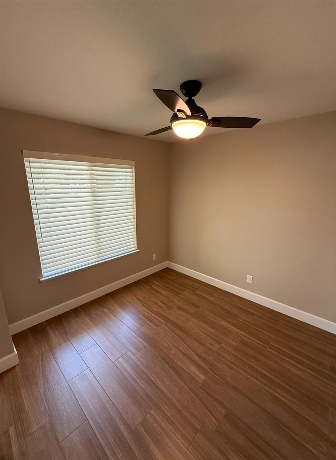 2368 E El Paso Ave, Fresno, CA 93720