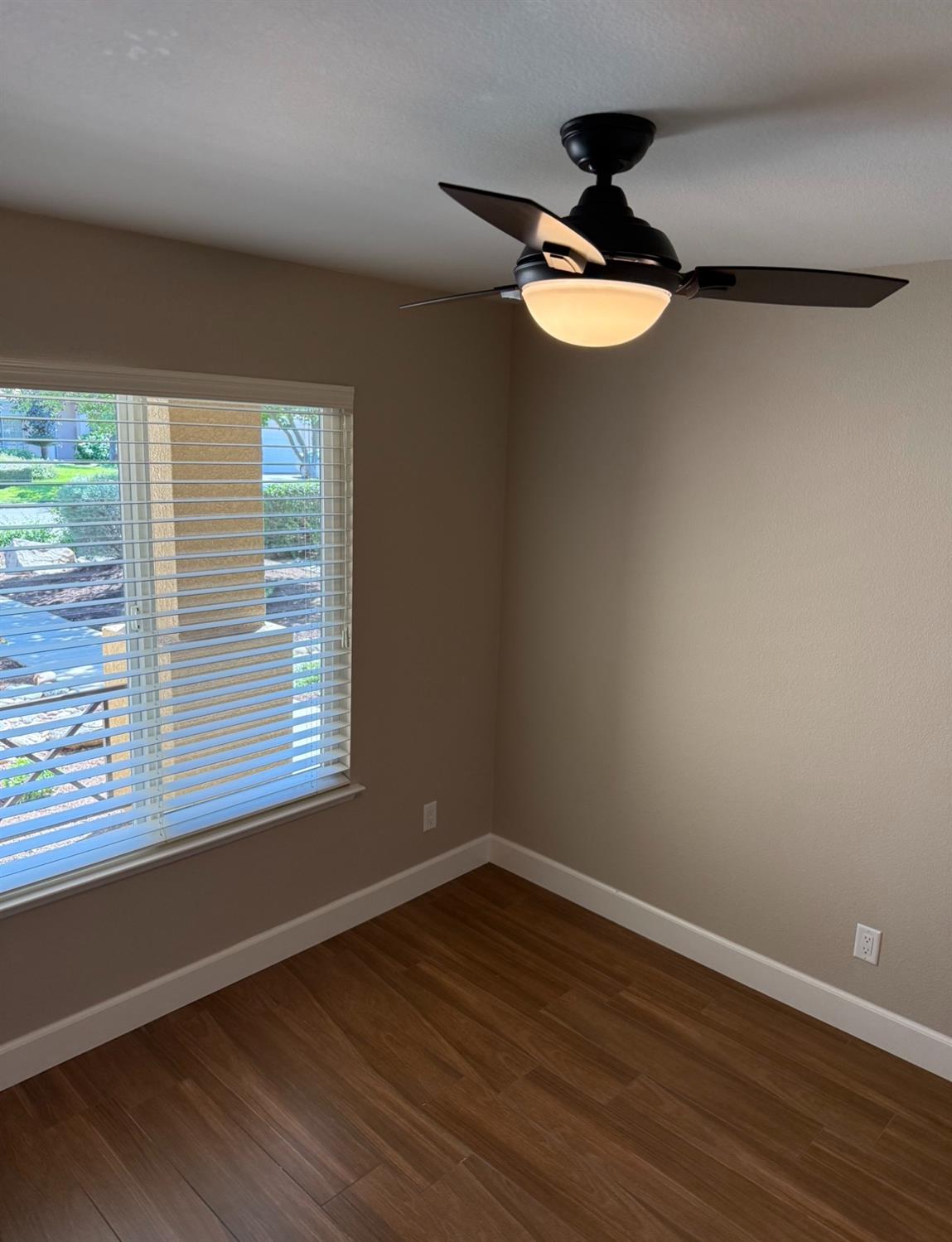 2368 E El Paso Ave, Fresno, CA 93720