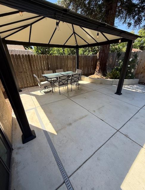 2368 E El Paso Ave, Fresno, CA 93720