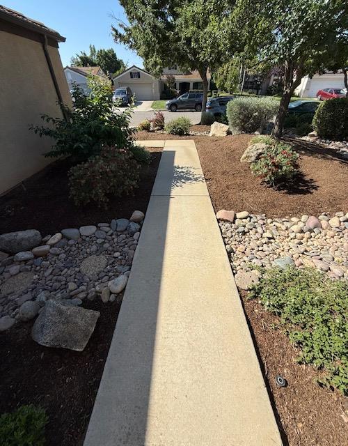 2368 E El Paso Ave, Fresno, CA 93720