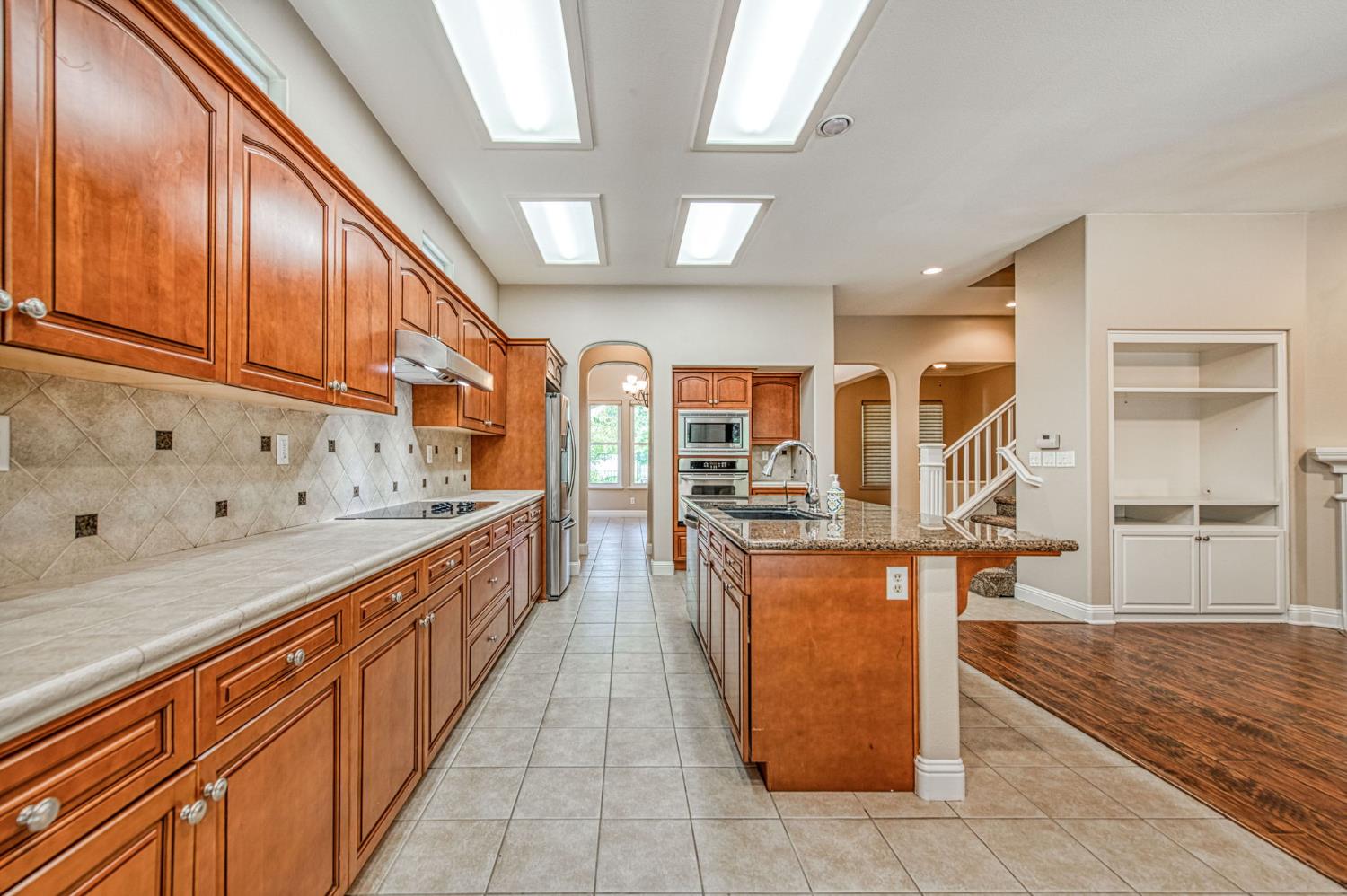 3544 Prescott Ave, Clovis, CA 93619