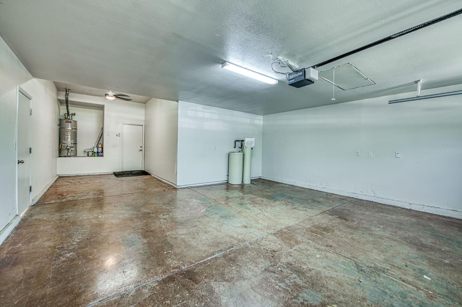 3544 Prescott Ave, Clovis, CA 93619