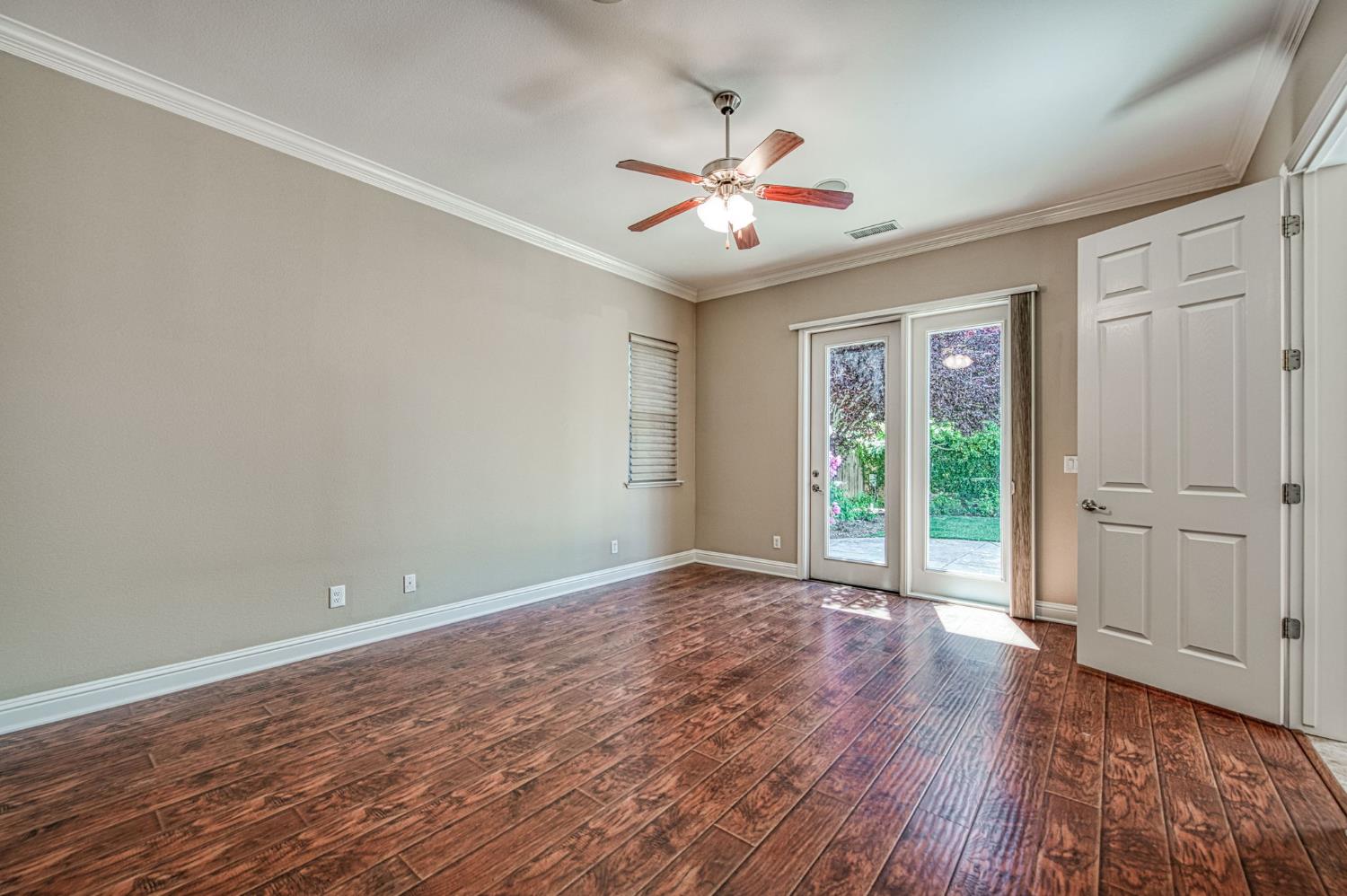 3544 Prescott Ave, Clovis, CA 93619