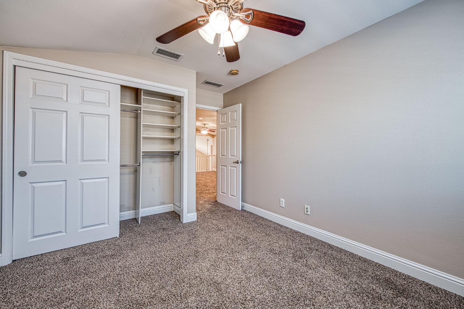 3544 Prescott Ave, Clovis, CA 93619