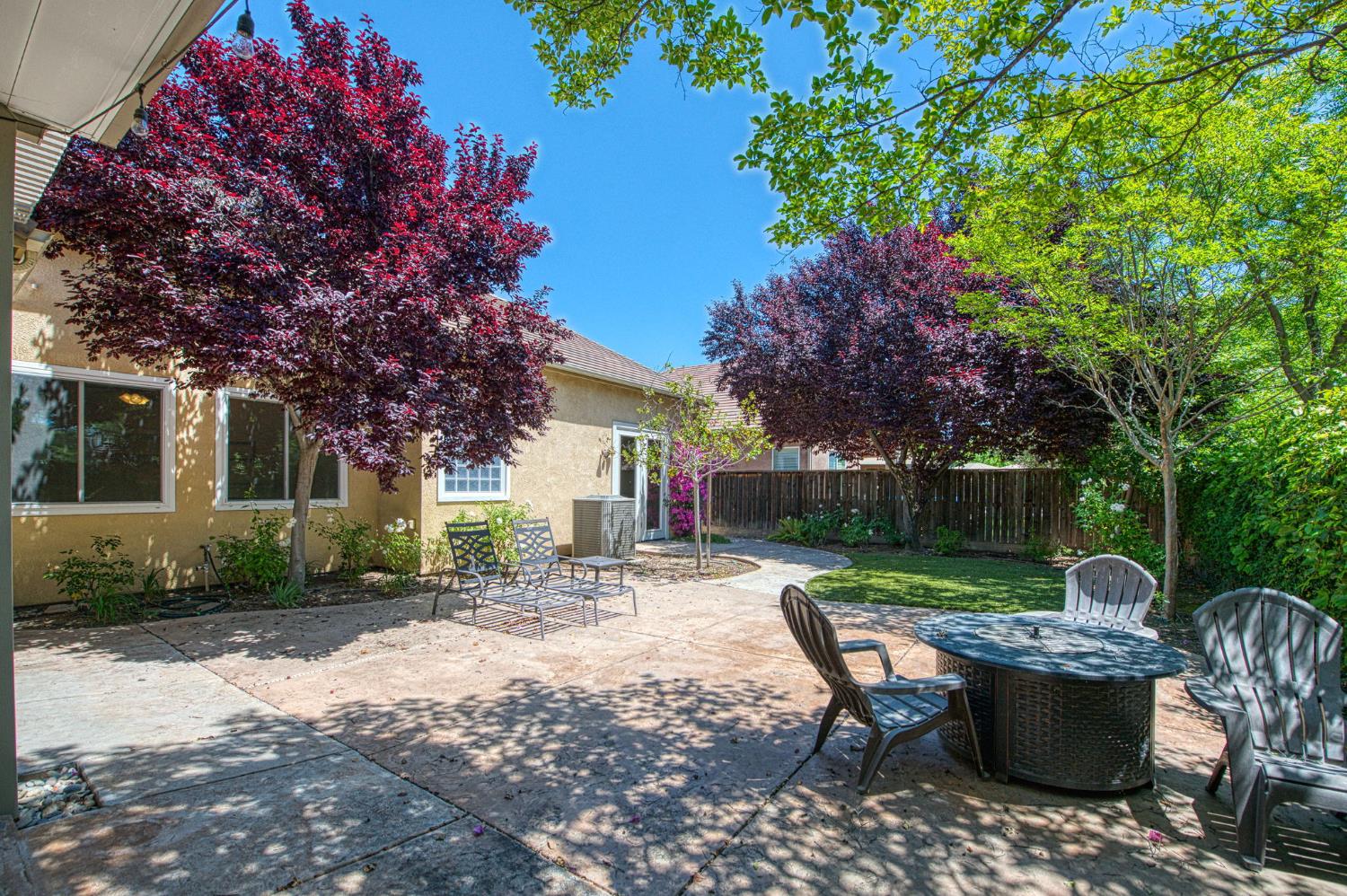 3544 Prescott Ave, Clovis, CA 93619