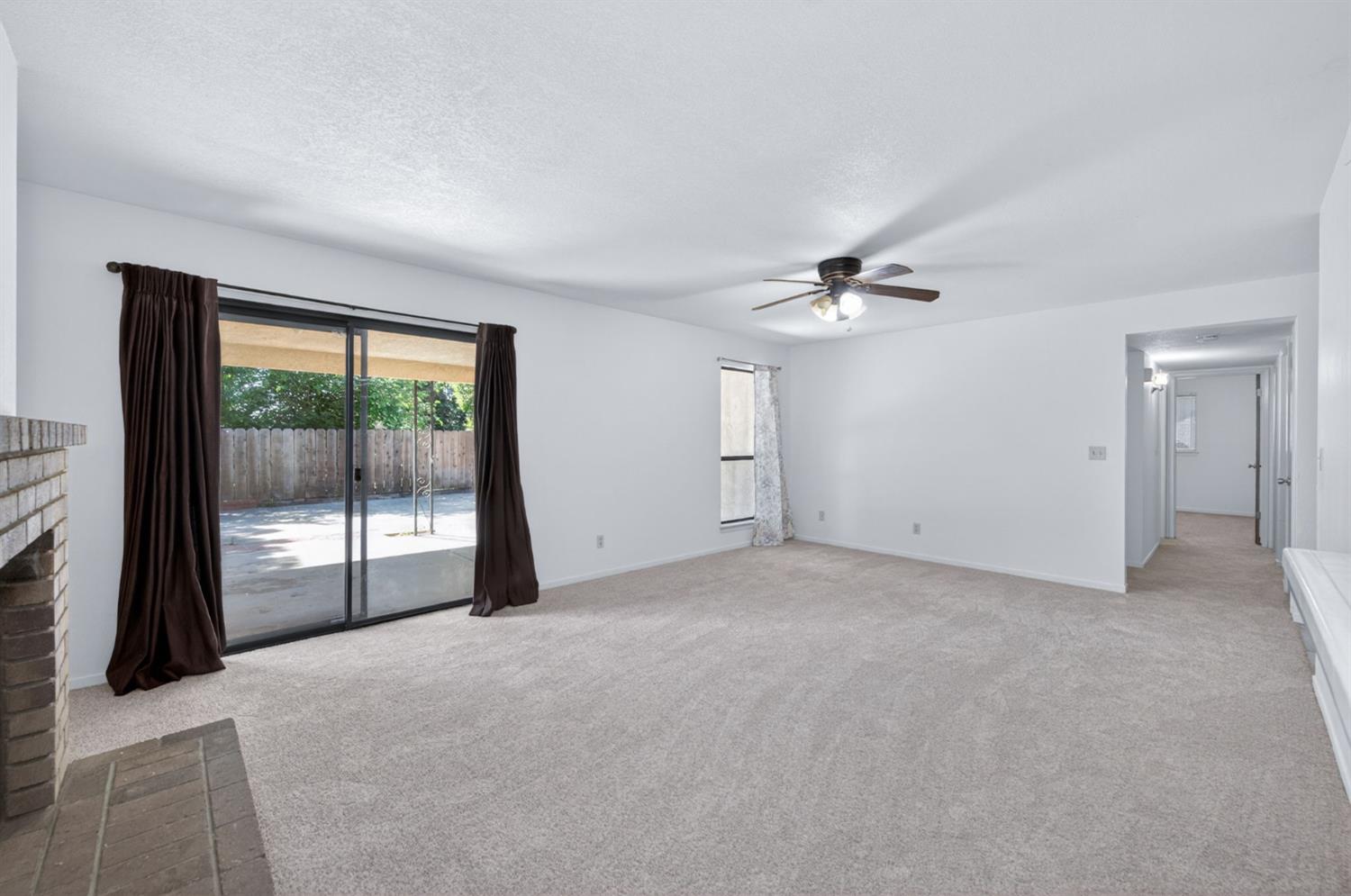 395 N Fordham Ave, Fresno, CA 93727