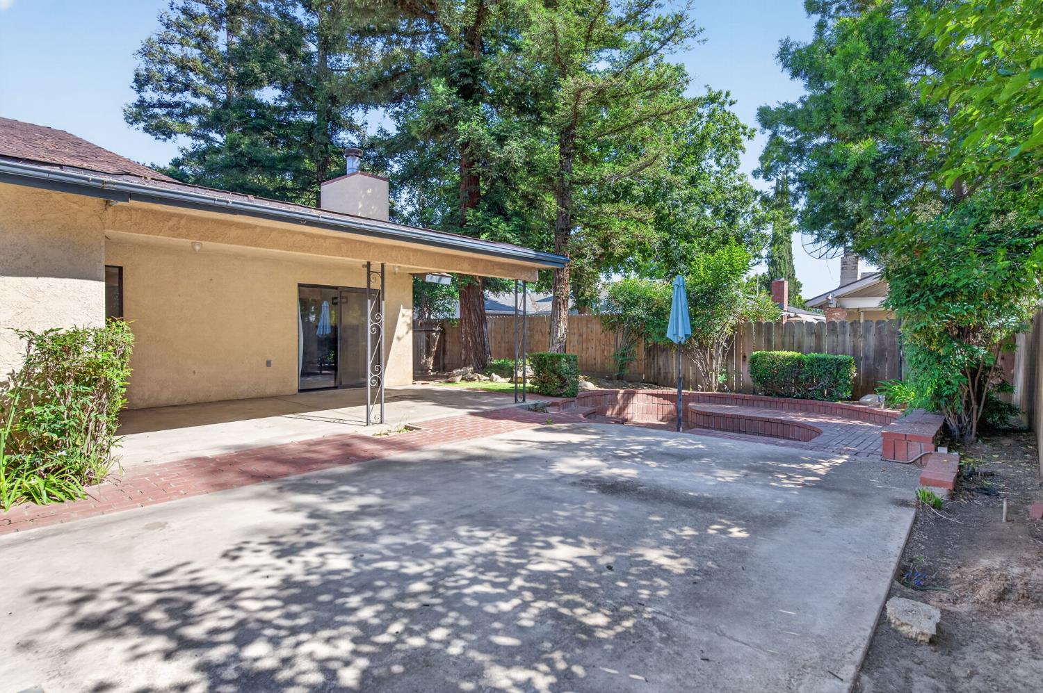 395 N Fordham Ave, Fresno, CA 93727