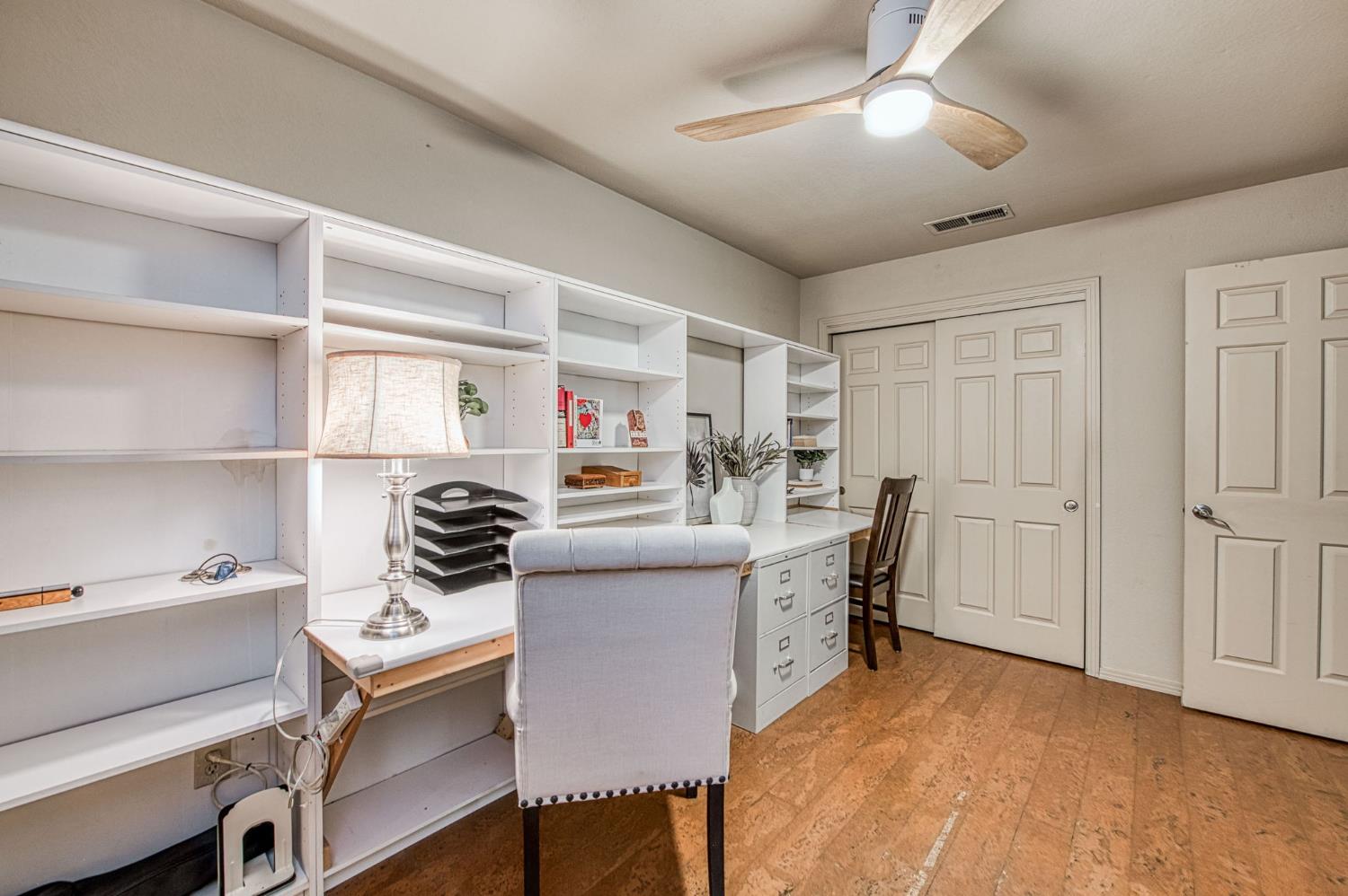 6568 N Farris Ave, Fresno, CA 93711