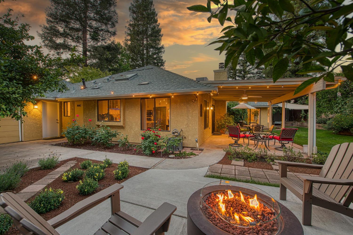 6568 N Farris Ave, Fresno, CA 93711