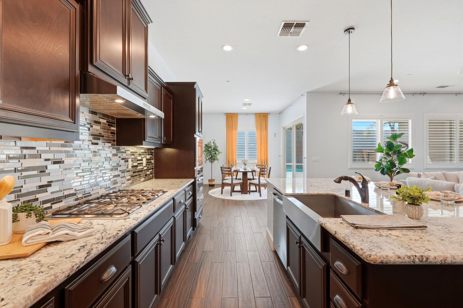 3368 N Discovery Way, Hanford, CA 93230