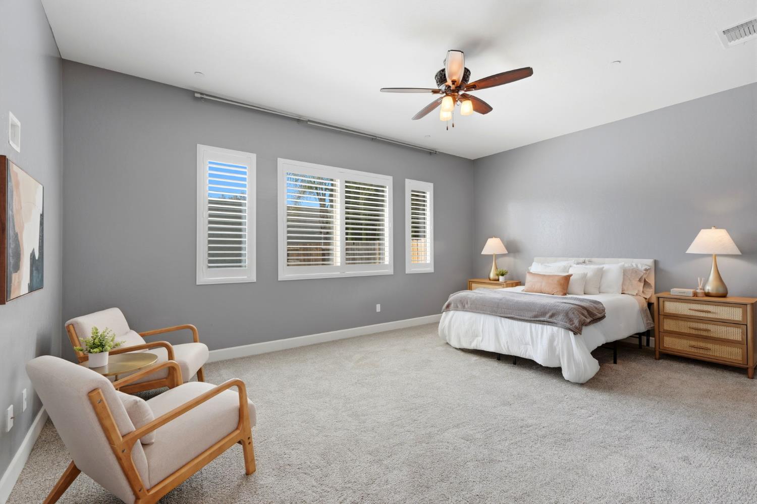 3368 N Discovery Way, Hanford, CA 93230