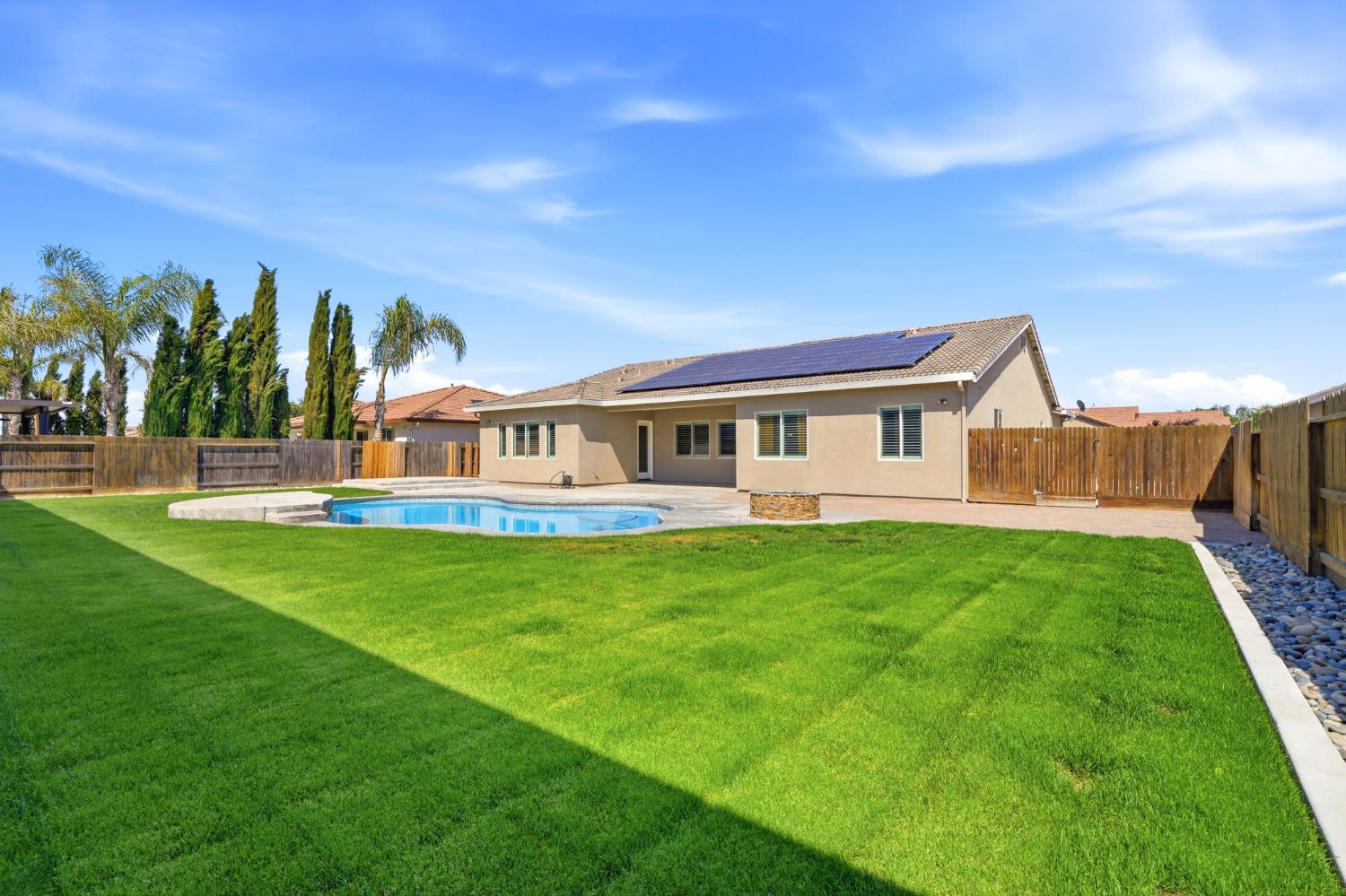 3368 N Discovery Way, Hanford, CA 93230