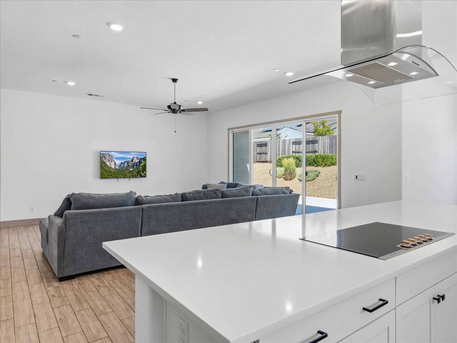 20112 Siena Dr, Friant, CA 93626