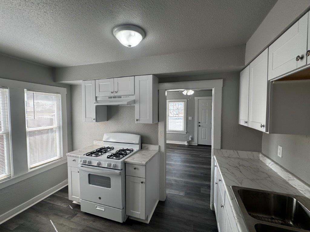 450 N 6Th St, Coalinga, CA 93210