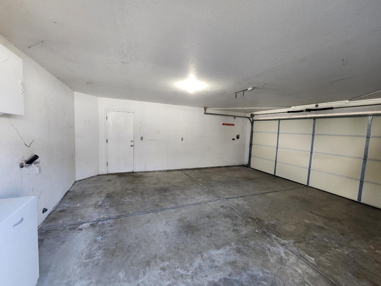 723 Dodderer, Firebaugh, CA 93622