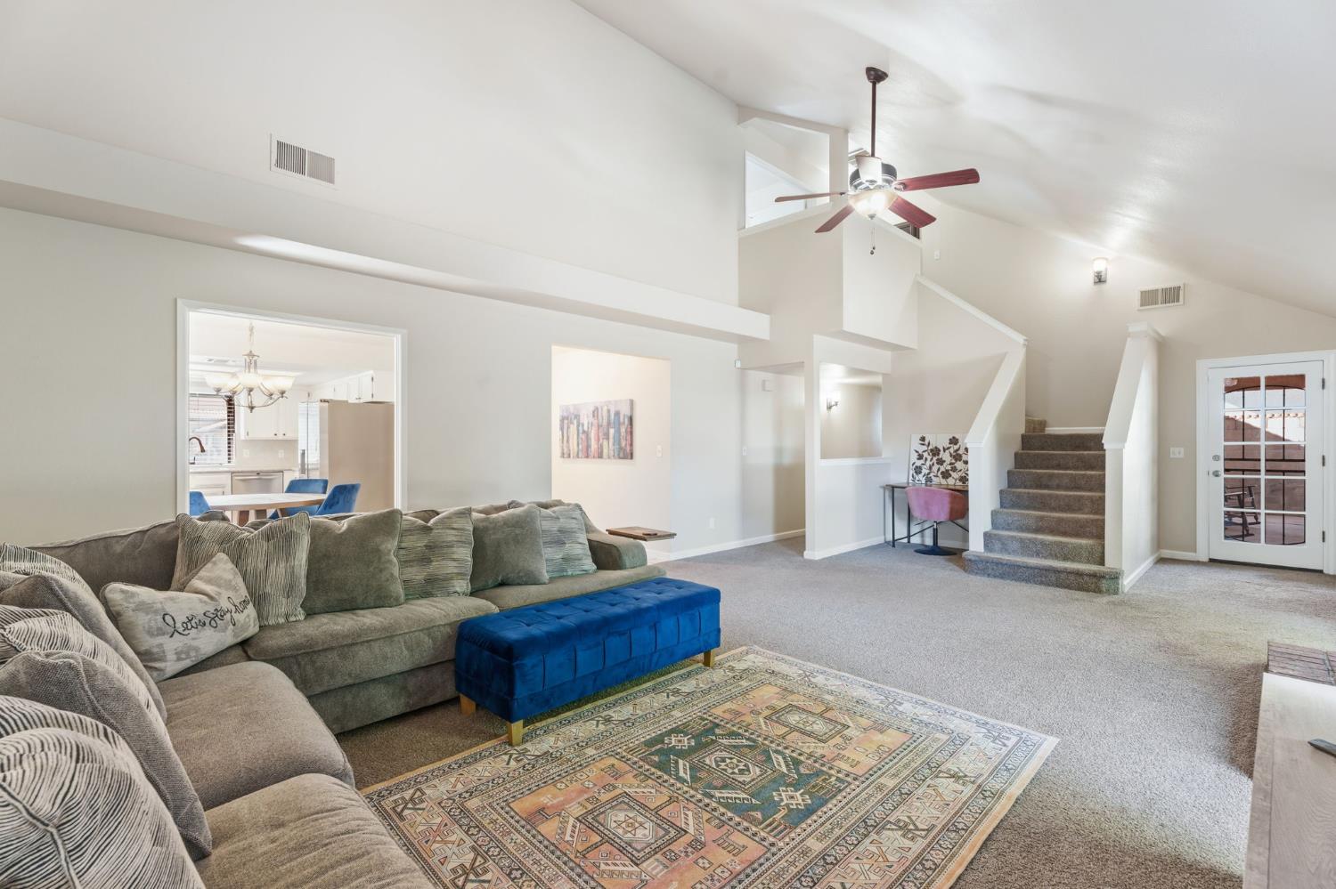 7718 N Woodrow Ave, Fresno, CA 93720