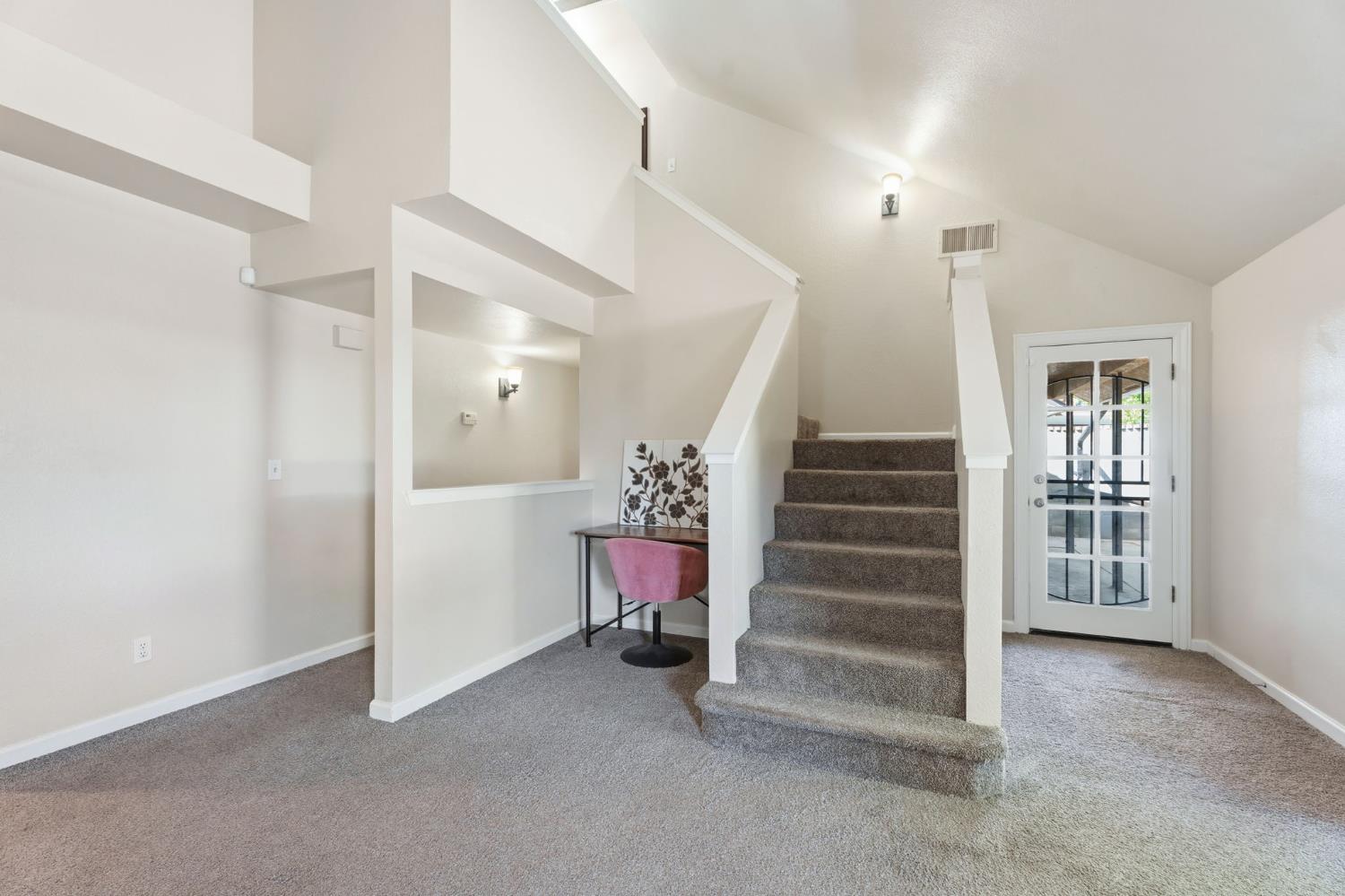 7718 N Woodrow Ave, Fresno, CA 93720