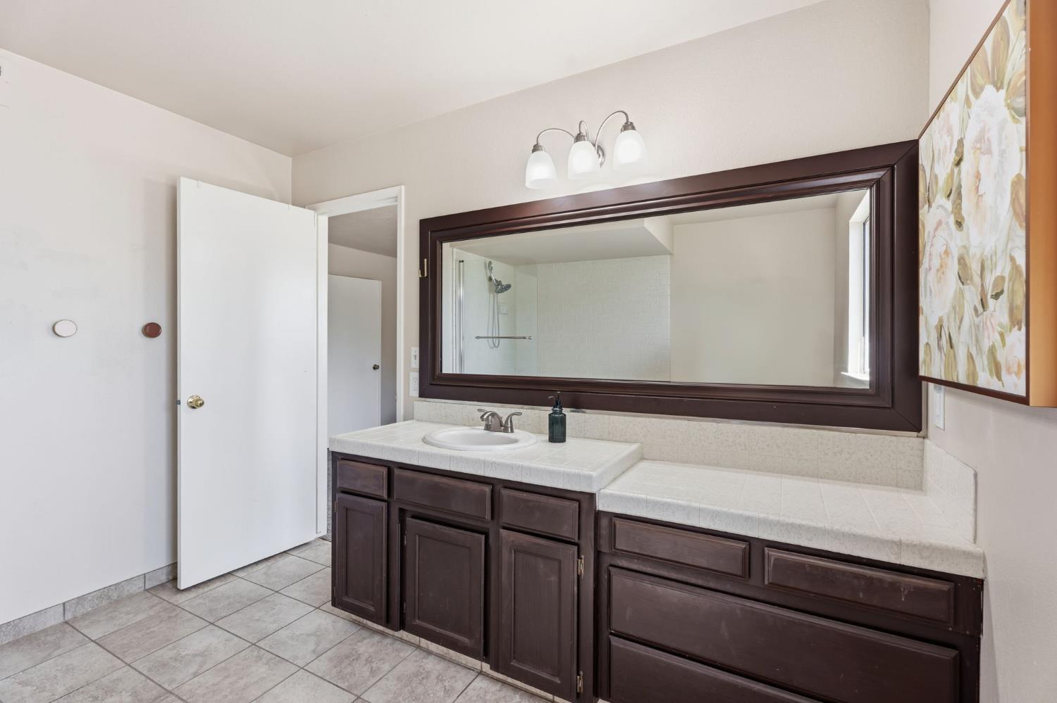 7718 N Woodrow Ave, Fresno, CA 93720