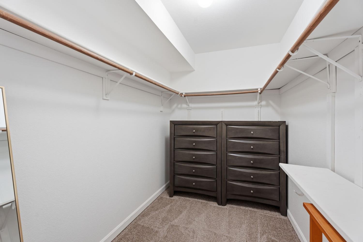 7718 N Woodrow Ave, Fresno, CA 93720