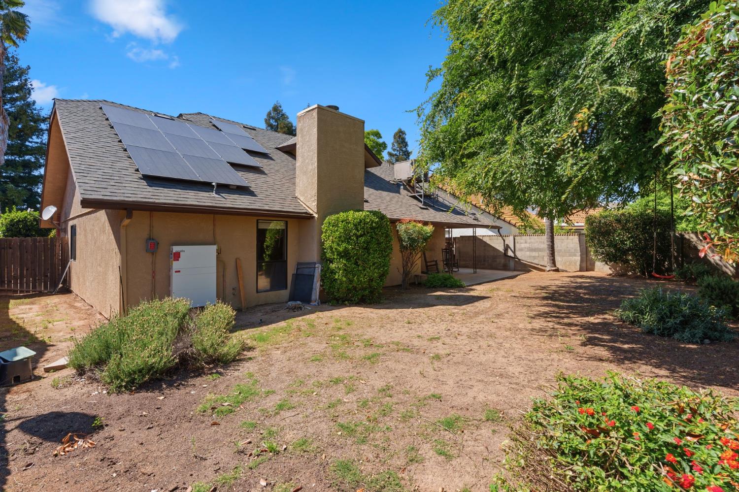 7718 N Woodrow Ave, Fresno, CA 93720