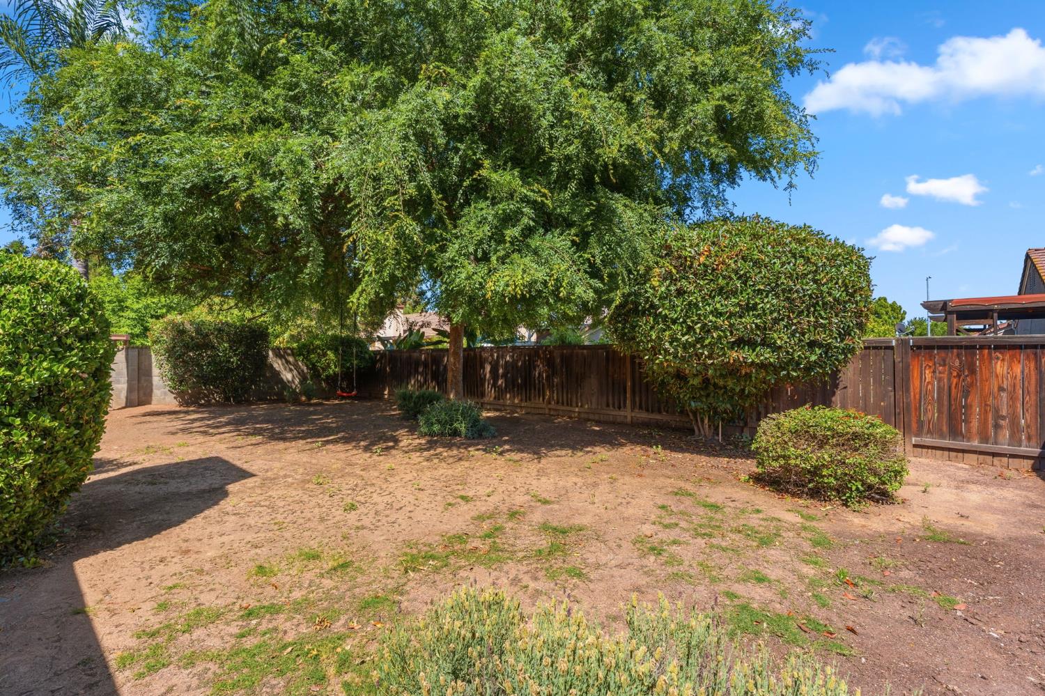 7718 N Woodrow Ave, Fresno, CA 93720