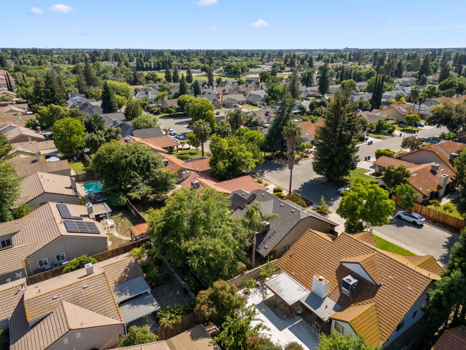 7718 N Woodrow Ave, Fresno, CA 93720