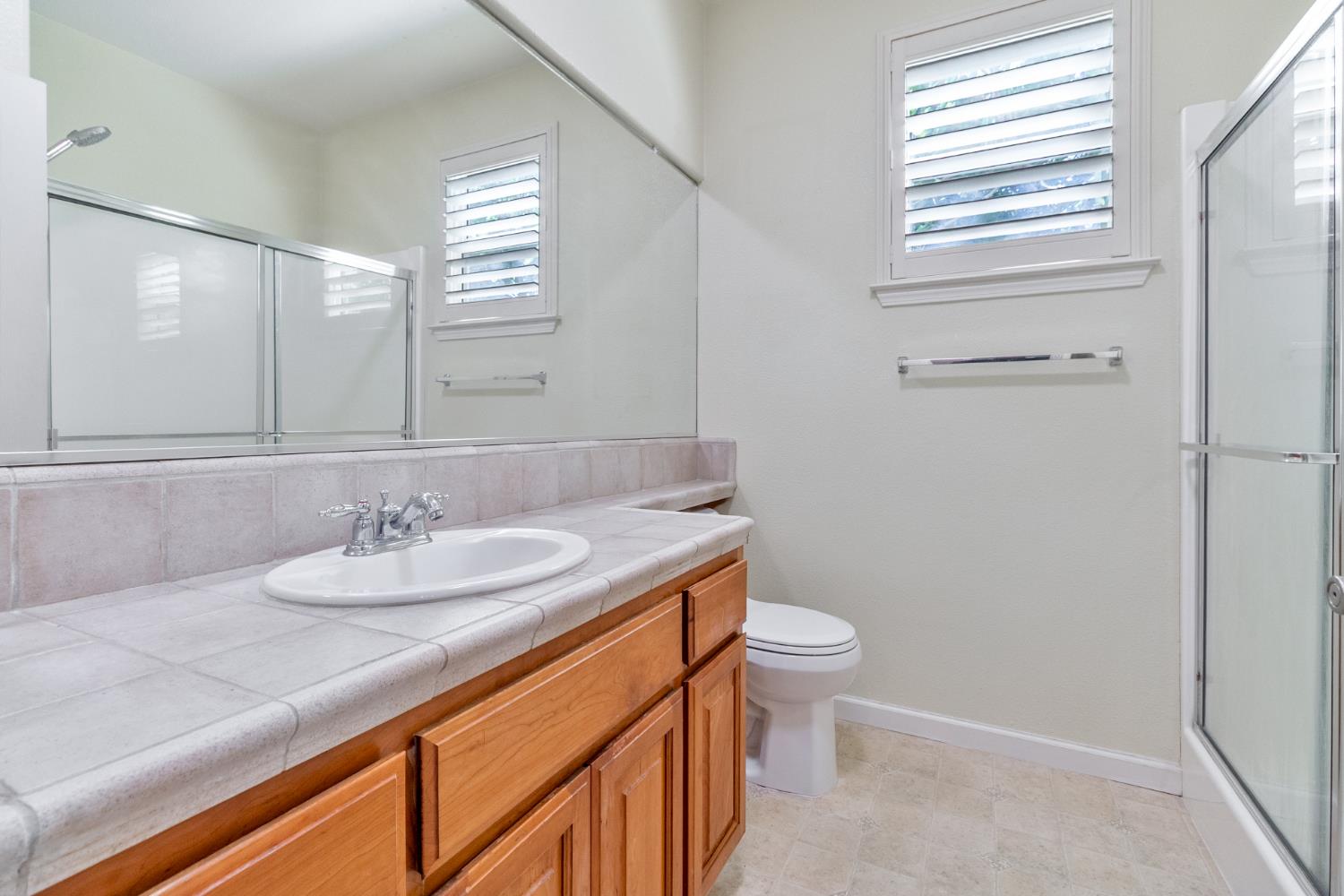 9685 Heatherhearst Dr, Chowchilla, CA 93610