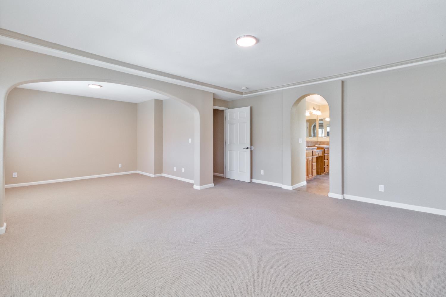 9685 Heatherhearst Dr, Chowchilla, CA 93610