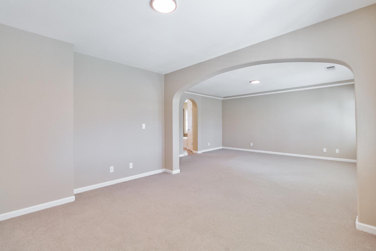 9685 Heatherhearst Dr, Chowchilla, CA 93610