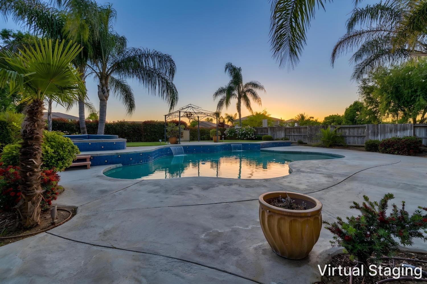 9685 Heatherhearst Dr, Chowchilla, CA 93610