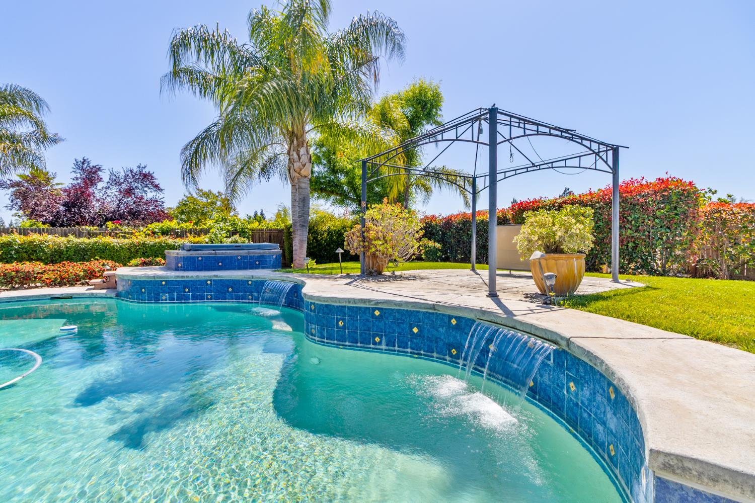 9685 Heatherhearst Dr, Chowchilla, CA 93610