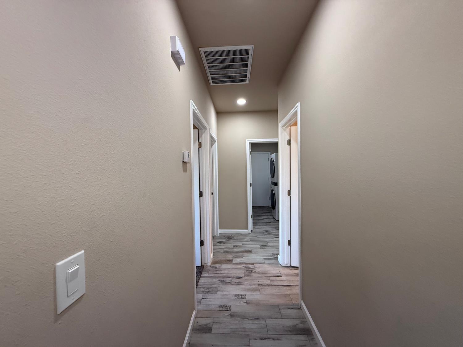 1707 Sylvia St, Selma, CA 93662