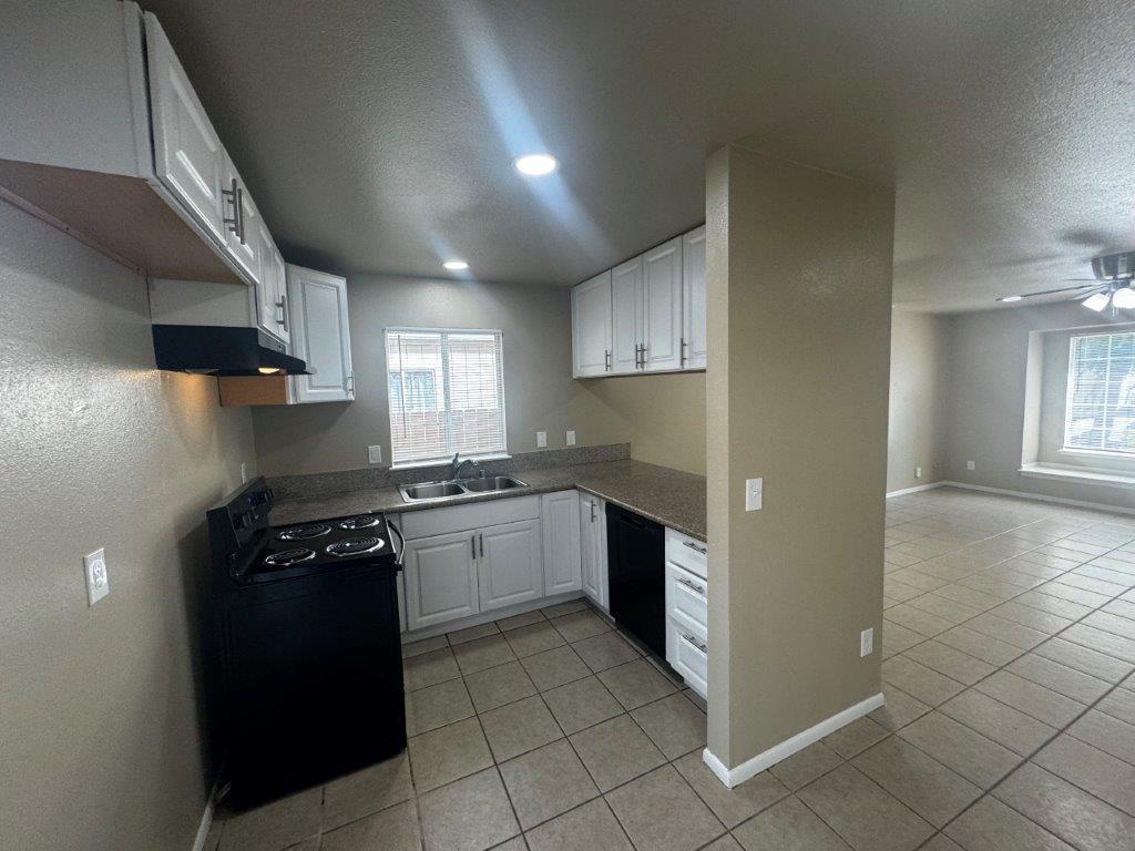 4781 N Polk Ave, Fresno, CA 93722