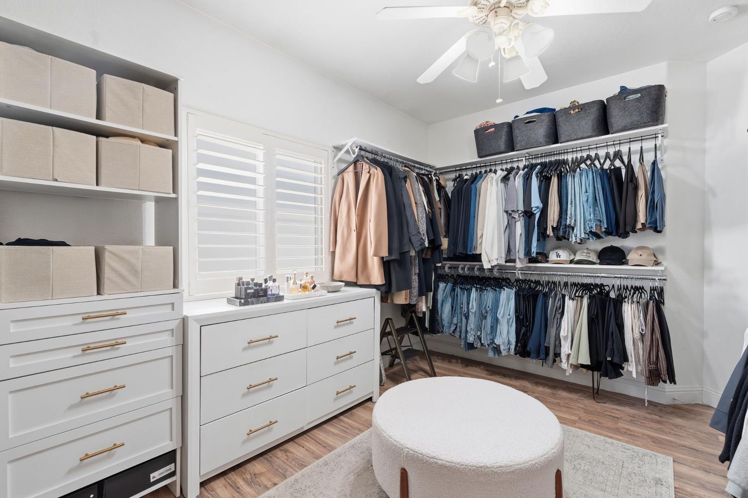 1740 N McKelvy Ave, Clovis, CA 93619