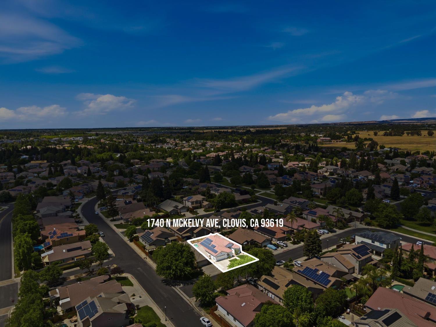 1740 N McKelvy Ave, Clovis, CA 93619