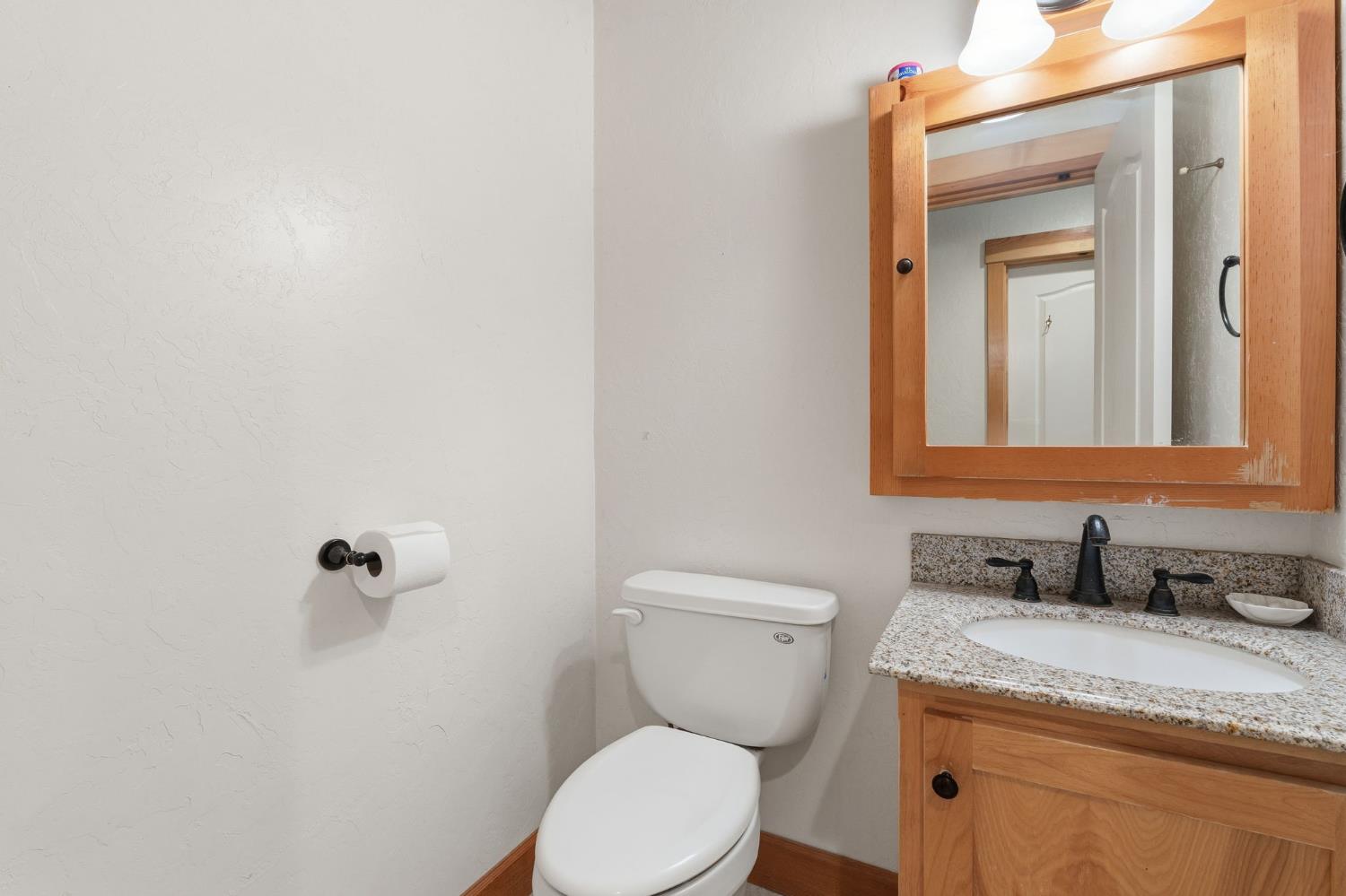 7019 Scott Rd, Mariposa, CA 95338