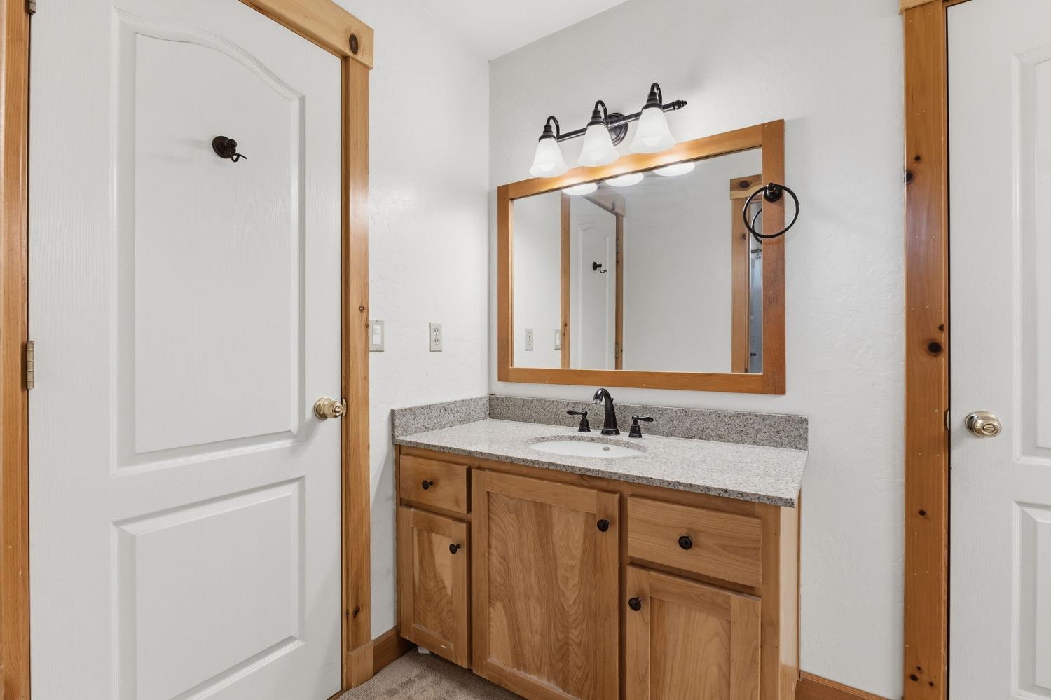 7019 Scott Rd, Mariposa, CA 95338