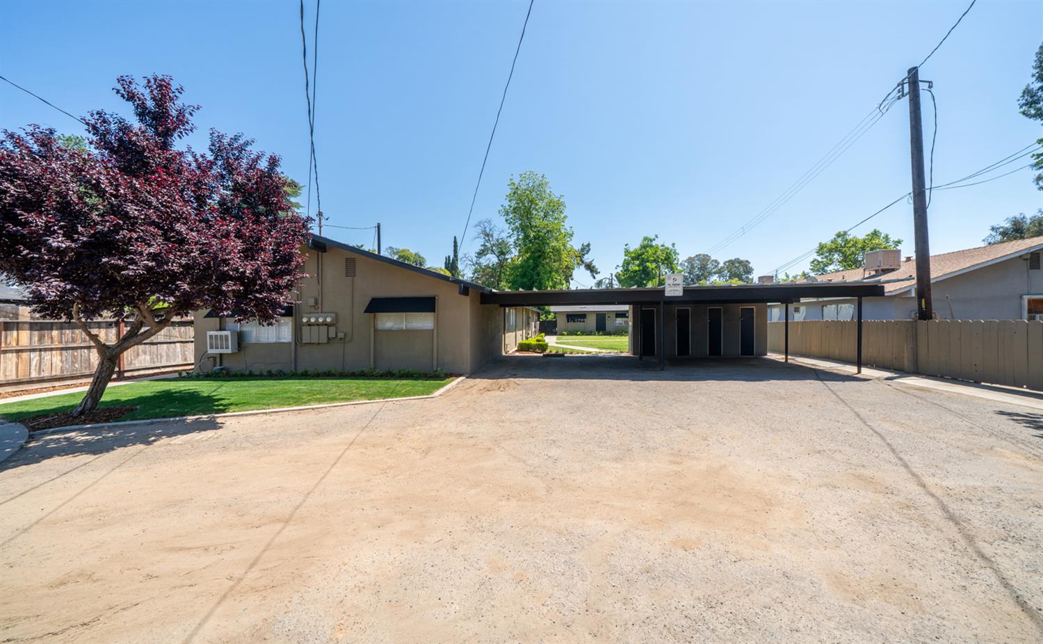 3420 N Van Ness Blvd, Fresno, CA 93704