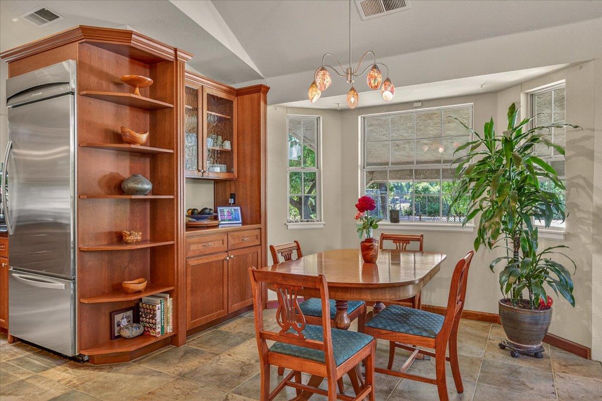 6155 Dockery Ave, Clovis, CA 93619