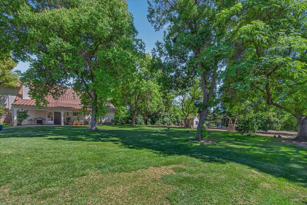 6155 Dockery Ave, Clovis, CA 93619