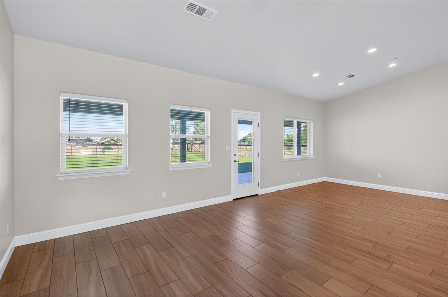20190 Del Mar Rd, Madera, CA 93638