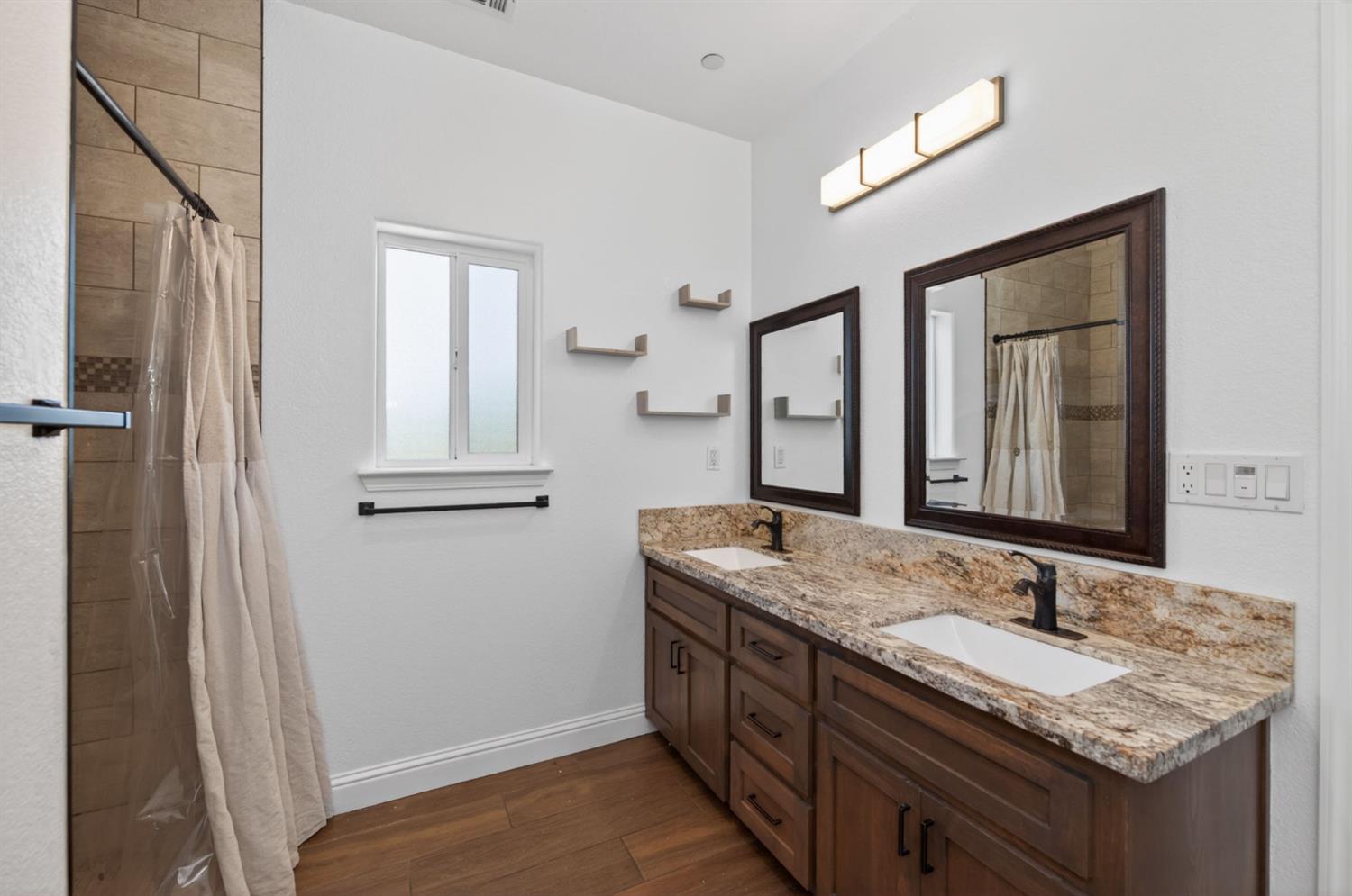 20190 Del Mar Rd, Madera, CA 93638