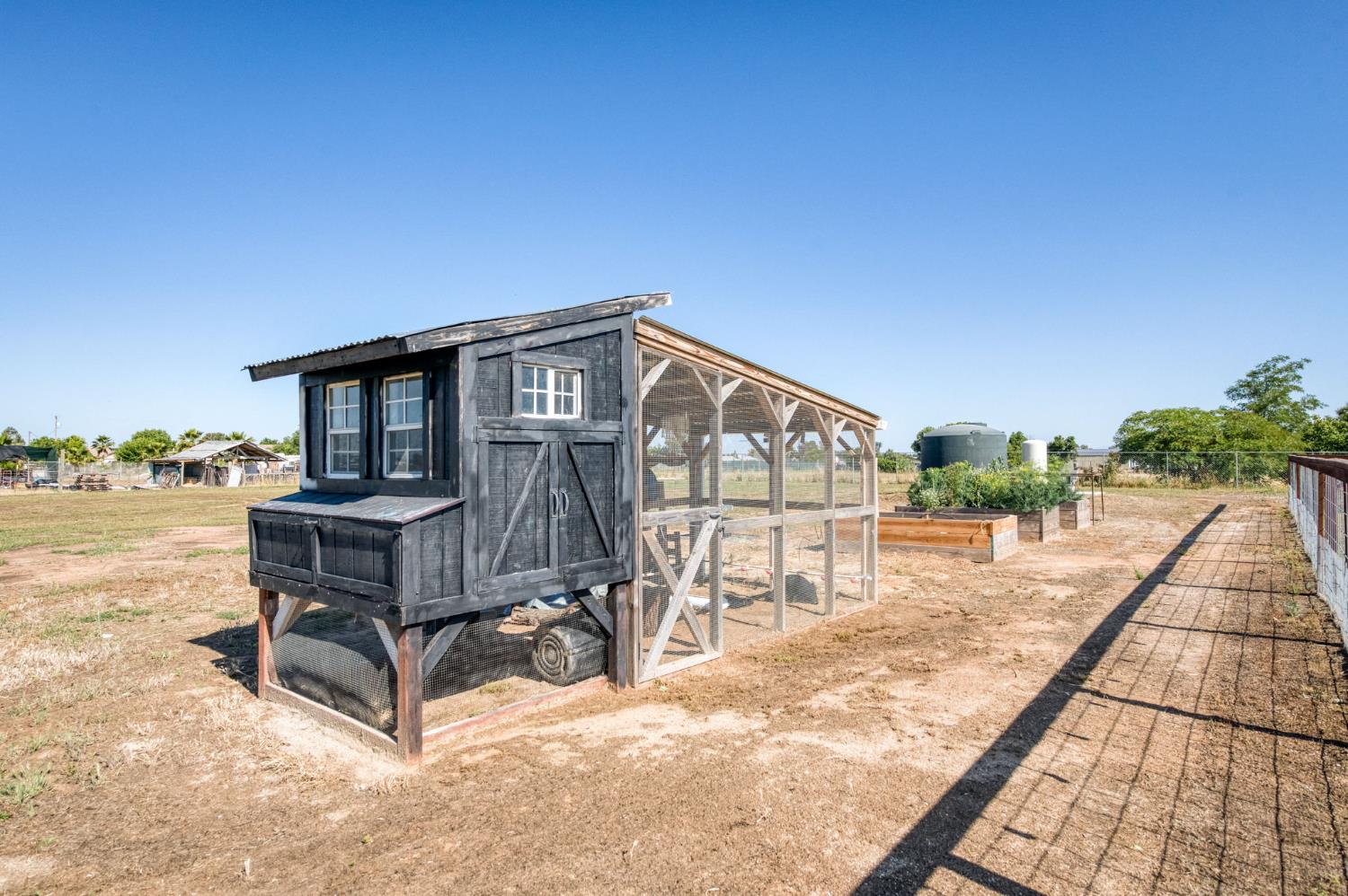 20190 Del Mar Rd, Madera, CA 93638