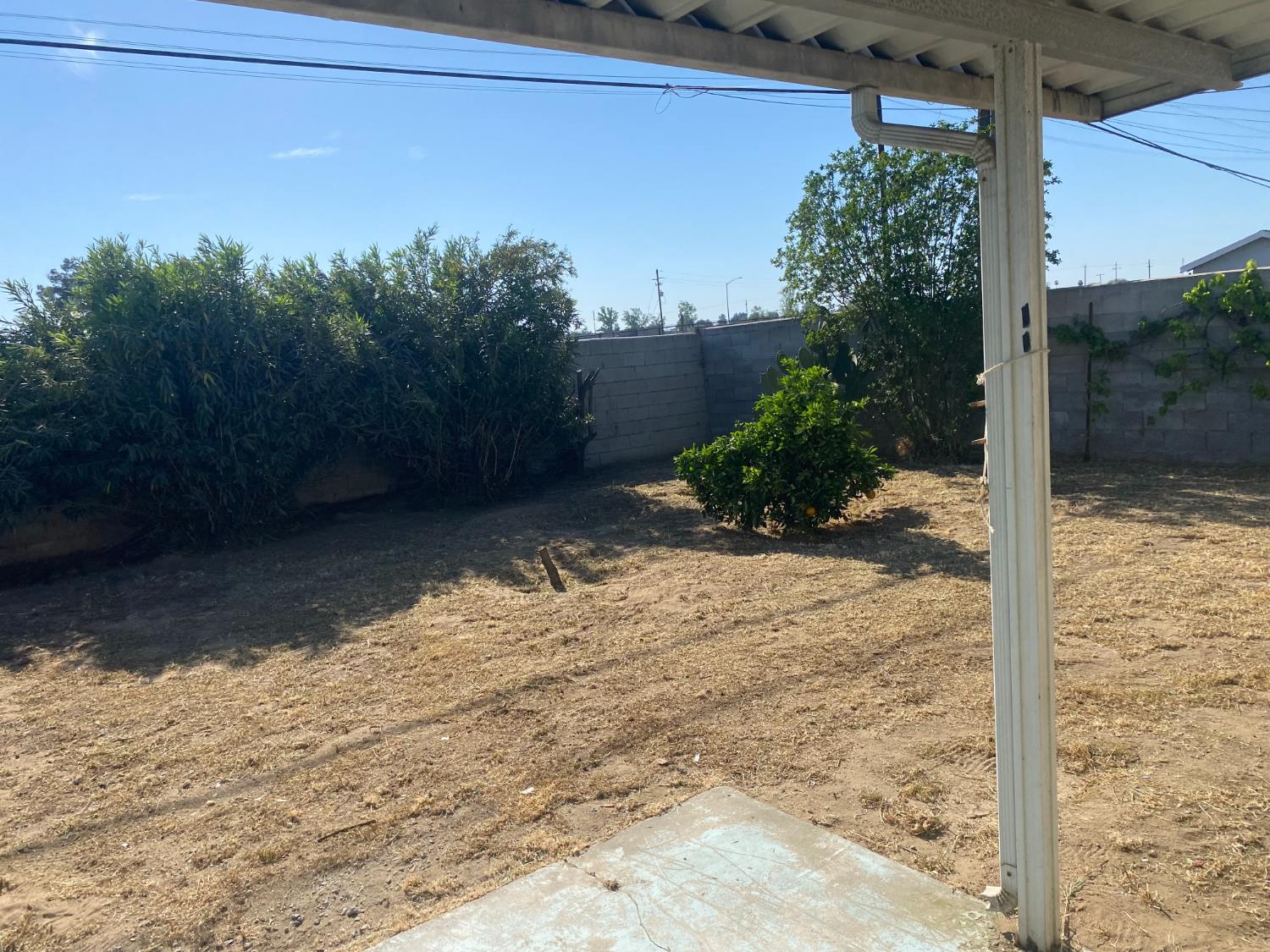1343 N Esther Way, Fresno, CA 93728