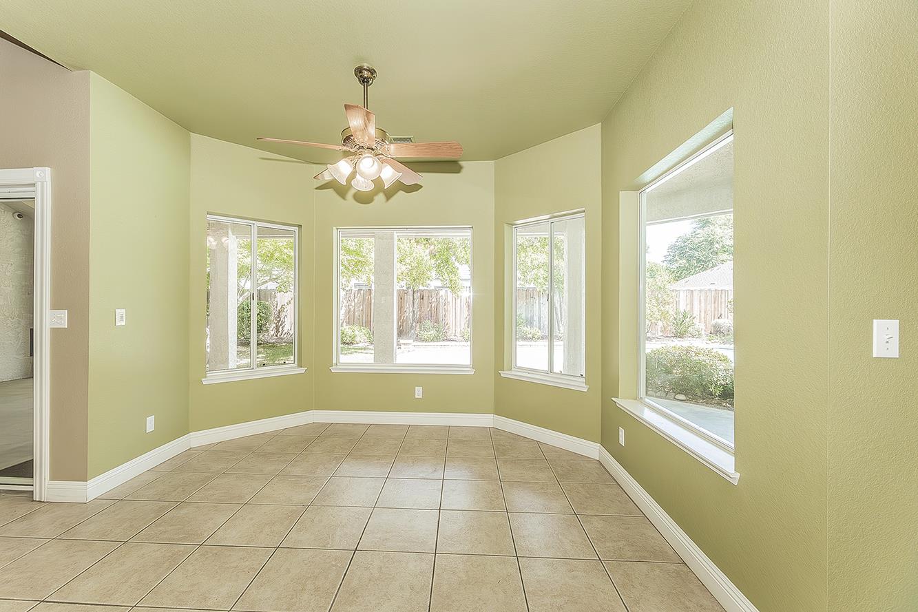 2856 W Athens Ave, Fresno, CA 93711