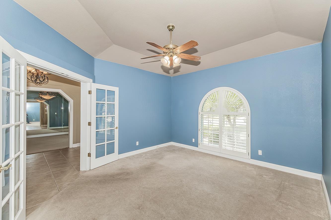 2856 W Athens Ave, Fresno, CA 93711